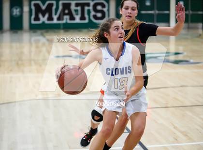 Thumbnail 3 in Clovis vs. St. Joseph Notre Dame (Miramonte Showcase) photogallery.
