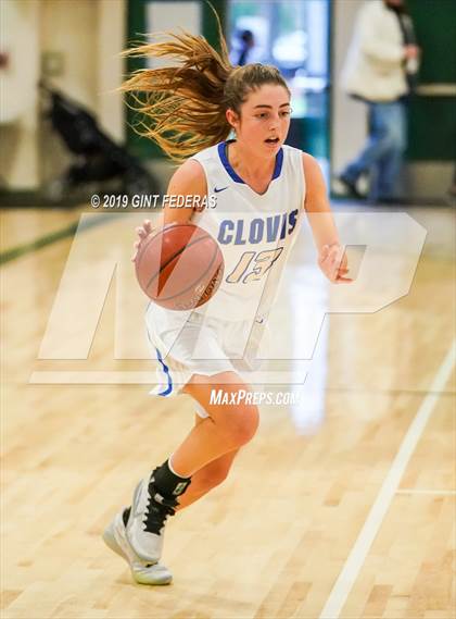Thumbnail 2 in Clovis vs. St. Joseph Notre Dame (Miramonte Showcase) photogallery.