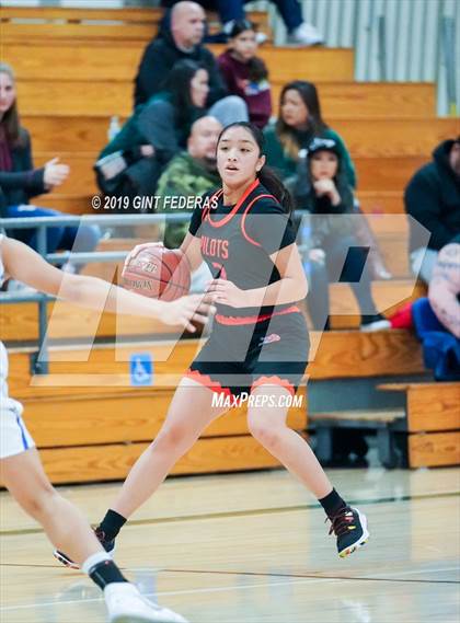 Thumbnail 1 in Clovis vs. St. Joseph Notre Dame (Miramonte Showcase) photogallery.