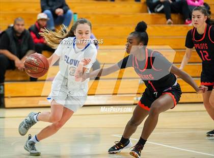 Thumbnail 3 in Clovis vs. St. Joseph Notre Dame (Miramonte Showcase) photogallery.