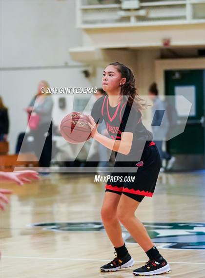 Thumbnail 2 in Clovis vs. St. Joseph Notre Dame (Miramonte Showcase) photogallery.