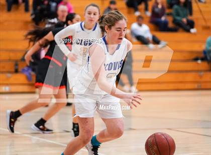 Thumbnail 2 in Clovis vs. St. Joseph Notre Dame (Miramonte Showcase) photogallery.