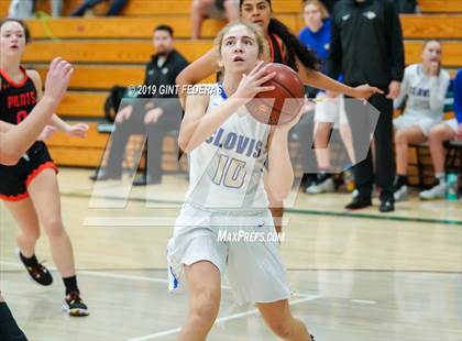 Thumbnail 1 in Clovis vs. St. Joseph Notre Dame (Miramonte Showcase) photogallery.