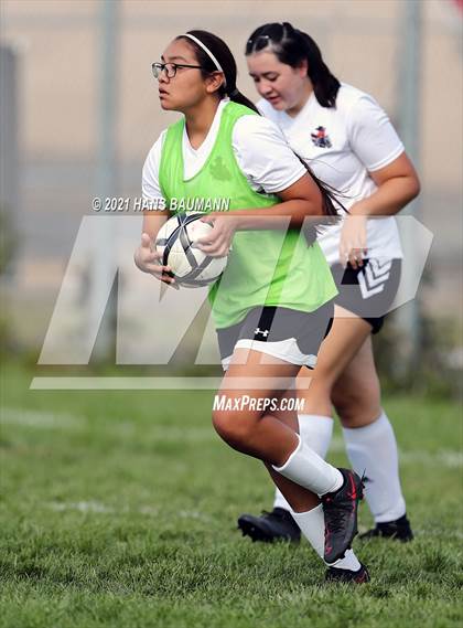 Thumbnail 3 in Fernley @ Wooster photogallery.
