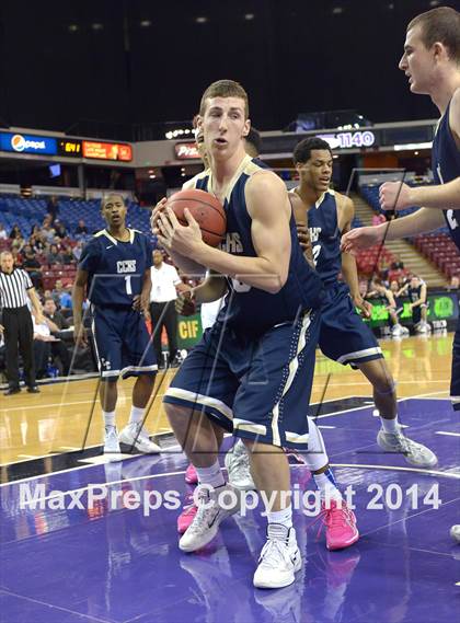 Thumbnail 2 in Capital Christian vs. Central Catholic (CIF SJS D5 Final) photogallery.