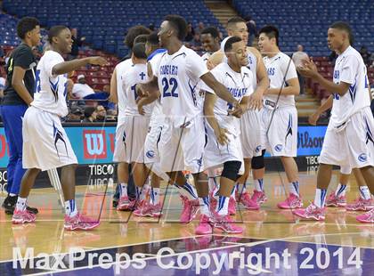Thumbnail 3 in Capital Christian vs. Central Catholic (CIF SJS D5 Final) photogallery.
