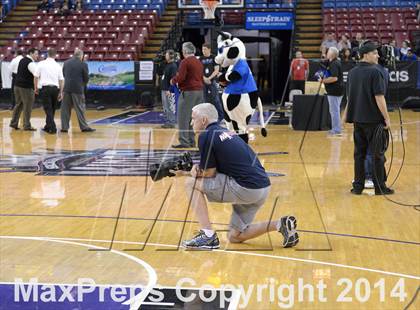 Thumbnail 1 in Capital Christian vs. Central Catholic (CIF SJS D5 Final) photogallery.