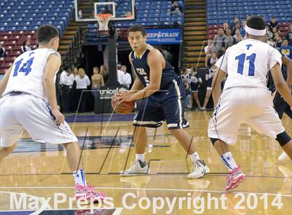 Thumbnail 3 in Capital Christian vs. Central Catholic (CIF SJS D5 Final) photogallery.