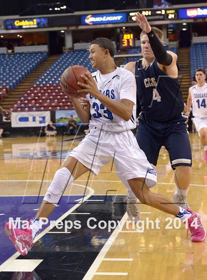 Thumbnail 2 in Capital Christian vs. Central Catholic (CIF SJS D5 Final) photogallery.