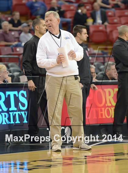 Thumbnail 1 in Capital Christian vs. Central Catholic (CIF SJS D5 Final) photogallery.