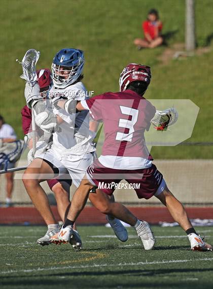 Thumbnail 3 in Xavier vs. Bethel (CIAC Class M first round) photogallery.