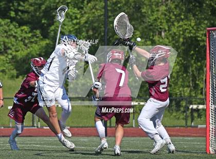 Thumbnail 2 in Xavier vs. Bethel (CIAC Class M first round) photogallery.