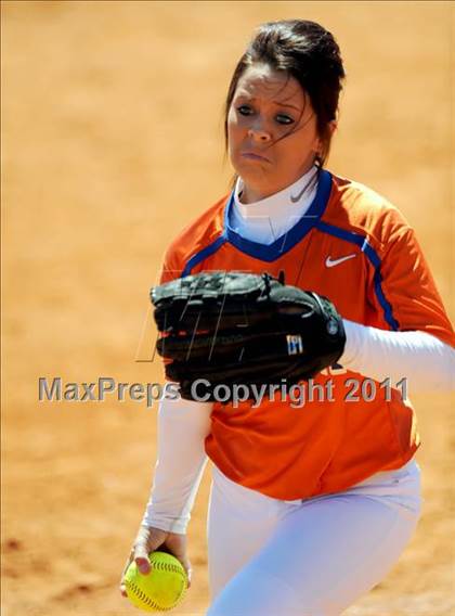 Thumbnail 3 in Marshall County vs. Southside, Gadsden (Bob Jones Tournament) photogallery.