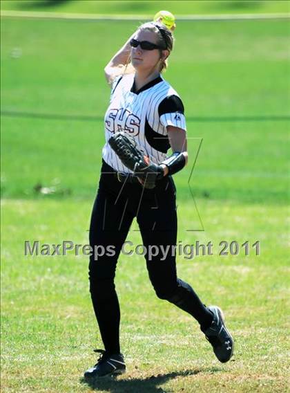 Thumbnail 3 in Marshall County vs. Southside, Gadsden (Bob Jones Tournament) photogallery.