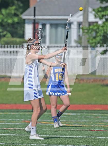 Thumbnail 3 in Old Saybrook vs Housatonic (Class S First Round) photogallery.