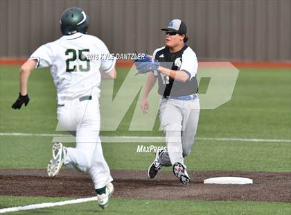 Thumbnail 3 in All Saints Episcopal vs Greenhill (Texas Private School Classic) photogallery.