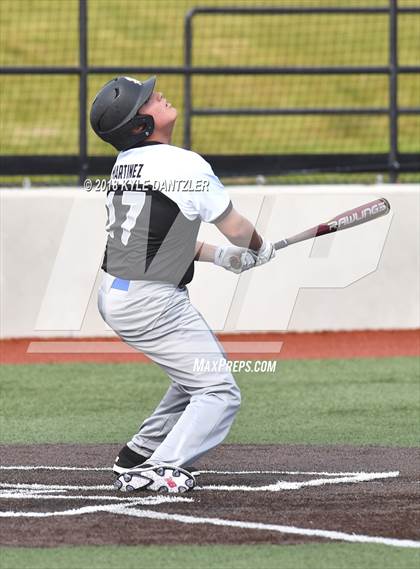 Thumbnail 2 in All Saints Episcopal vs Greenhill (Texas Private School Classic) photogallery.