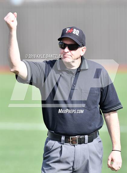 Thumbnail 3 in All Saints Episcopal vs Greenhill (Texas Private School Classic) photogallery.