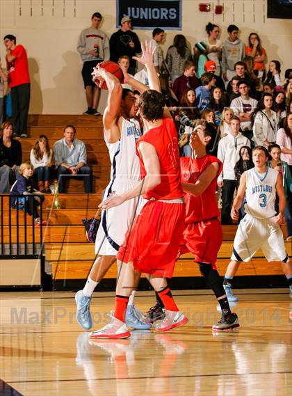 Thumbnail 1 in Lakewood @ Ralston Valley photogallery.
