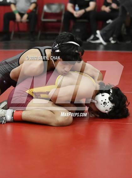 Thumbnail 1 in Bell Gardens & Hueneme vs La Canada (CIF Southern Section Wrestling Championships) photogallery.