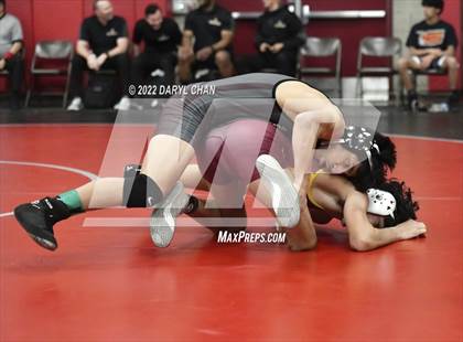 Thumbnail 3 in Bell Gardens & Hueneme vs La Canada (CIF Southern Section Wrestling Championships) photogallery.