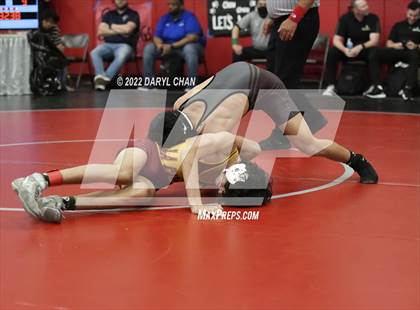 Thumbnail 2 in Bell Gardens & Hueneme vs La Canada (CIF Southern Section Wrestling Championships) photogallery.