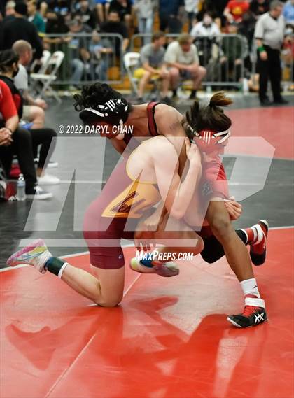 Thumbnail 3 in Bell Gardens & Hueneme vs La Canada (CIF Southern Section Wrestling Championships) photogallery.