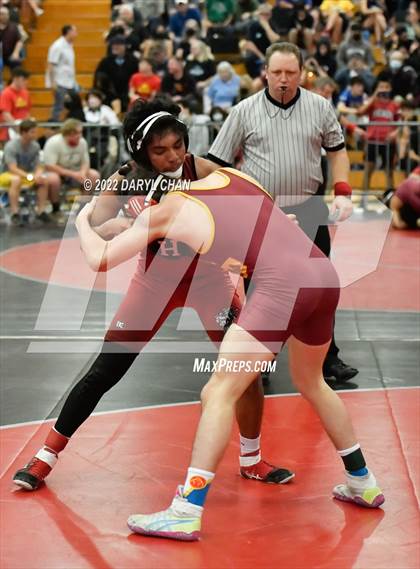 Thumbnail 1 in Bell Gardens & Hueneme vs La Canada (CIF Southern Section Wrestling Championships) photogallery.