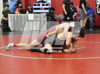 Thumbnail 3 in Bell Gardens & Hueneme vs La Canada (CIF Southern Section Wrestling Championships) photogallery.