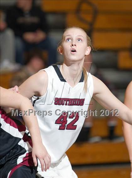 Thumbnail 3 in Sherwood vs. Southridge photogallery.