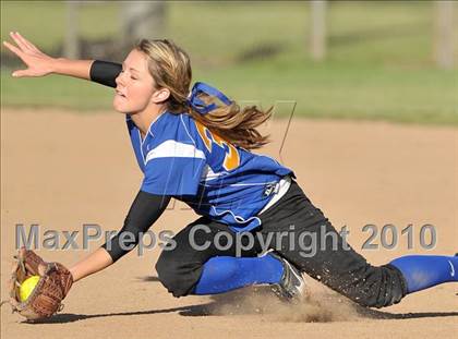 Thumbnail 3 in Del Campo vs. Pioneer (CIF SJS D3 Playoffs) photogallery.