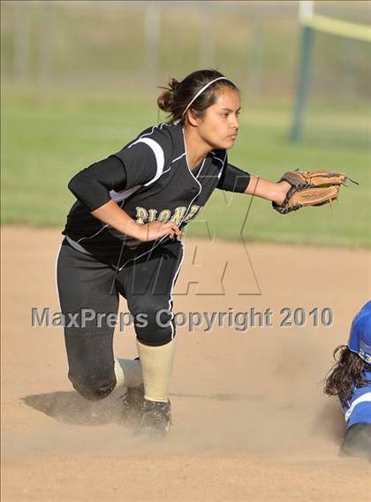 Thumbnail 1 in Del Campo vs. Pioneer (CIF SJS D3 Playoffs) photogallery.