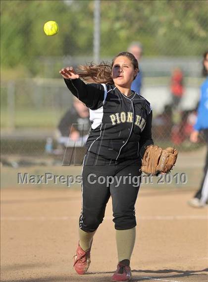 Thumbnail 3 in Del Campo vs. Pioneer (CIF SJS D3 Playoffs) photogallery.