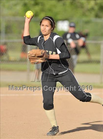 Thumbnail 3 in Del Campo vs. Pioneer (CIF SJS D3 Playoffs) photogallery.