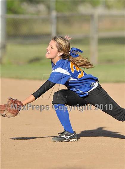 Thumbnail 2 in Del Campo vs. Pioneer (CIF SJS D3 Playoffs) photogallery.