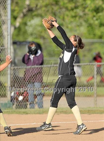 Thumbnail 3 in Del Campo vs. Pioneer (CIF SJS D3 Playoffs) photogallery.