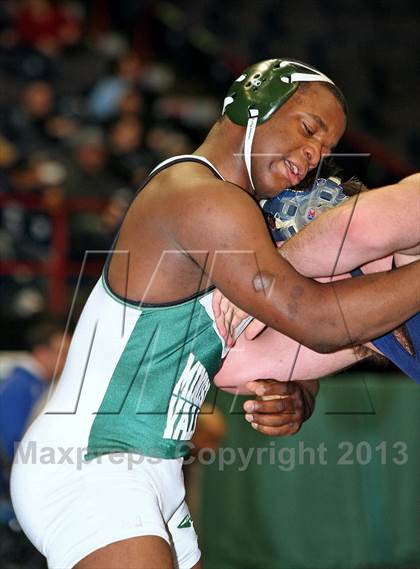 Thumbnail 3 in NYSPHSAA D1 Boys Wrestling Championships (Semifinal & Consolation) photogallery.
