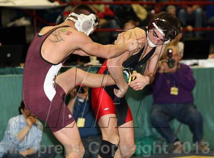 Thumbnail 3 in NYSPHSAA D1 Boys Wrestling Championships (Semifinal & Consolation) photogallery.