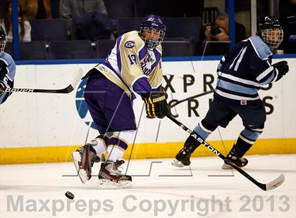 Thumbnail 3 in St. Louis University vs. CBC (Challenge Cup) photogallery.