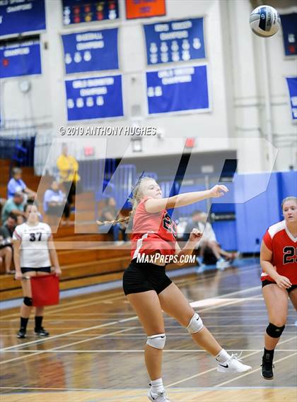 Thumbnail 1 in Mineola Vs Bayport Blue Point (Long Beach Invitational) photogallery.