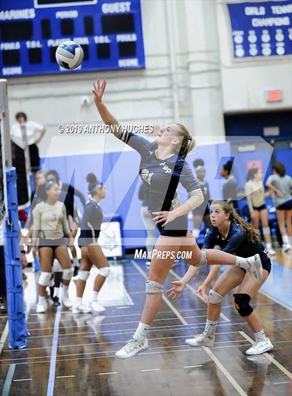 Thumbnail 2 in Mineola Vs Bayport Blue Point (Long Beach Invitational) photogallery.