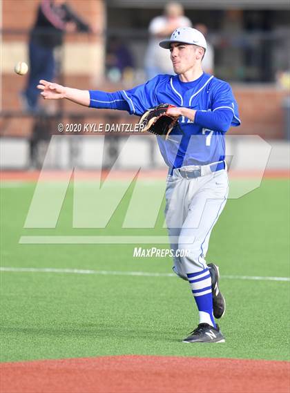 Thumbnail 1 in Rains vs Van Alstyne (Anna Tournament) photogallery.