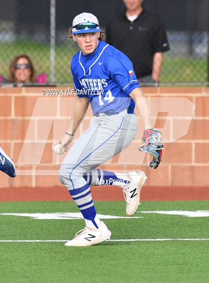 Thumbnail 3 in Rains vs Van Alstyne (Anna Tournament) photogallery.