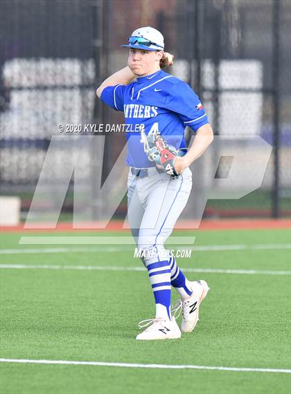 Thumbnail 3 in Rains vs Van Alstyne (Anna Tournament) photogallery.