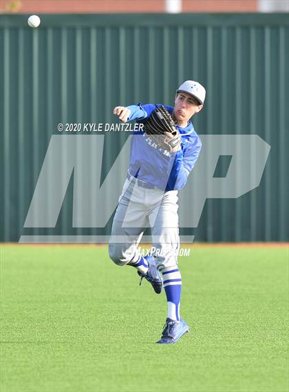 Thumbnail 2 in Rains vs Van Alstyne (Anna Tournament) photogallery.