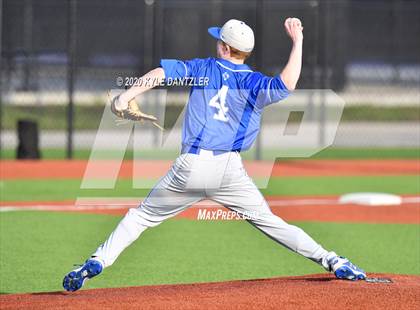 Thumbnail 2 in Rains vs Van Alstyne (Anna Tournament) photogallery.