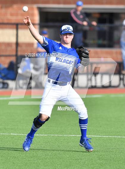 Thumbnail 1 in Rains vs Van Alstyne (Anna Tournament) photogallery.