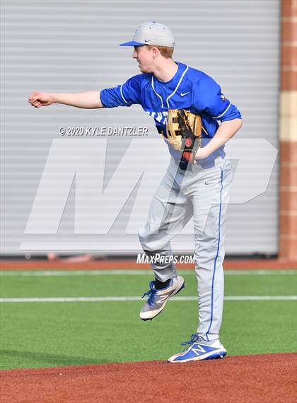 Thumbnail 1 in Rains vs Van Alstyne (Anna Tournament) photogallery.