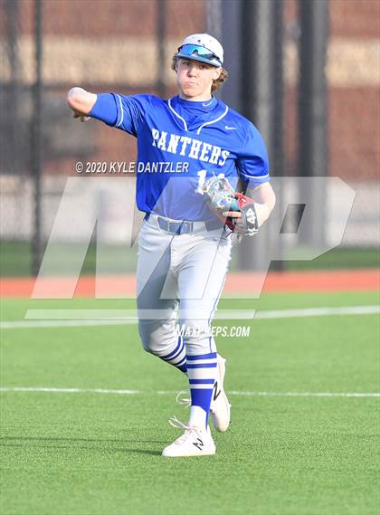 Thumbnail 2 in Rains vs Van Alstyne (Anna Tournament) photogallery.