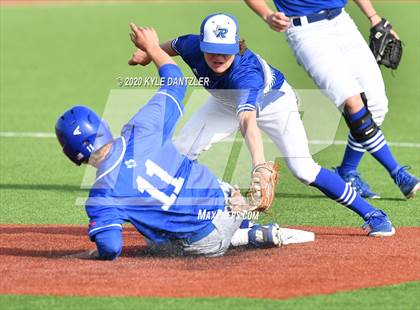 Thumbnail 1 in Rains vs Van Alstyne (Anna Tournament) photogallery.
